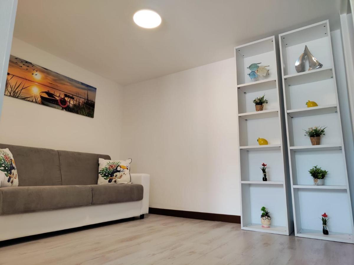 Sweet Apartments Peschiera del Garda Exterior photo
