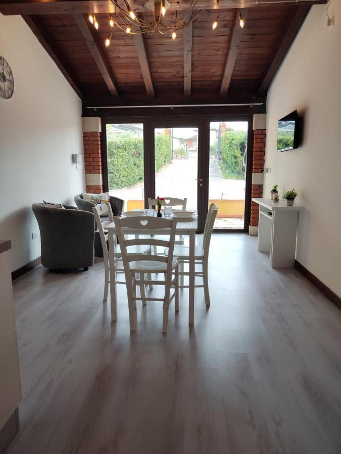 Sweet Apartments Peschiera del Garda Exterior photo