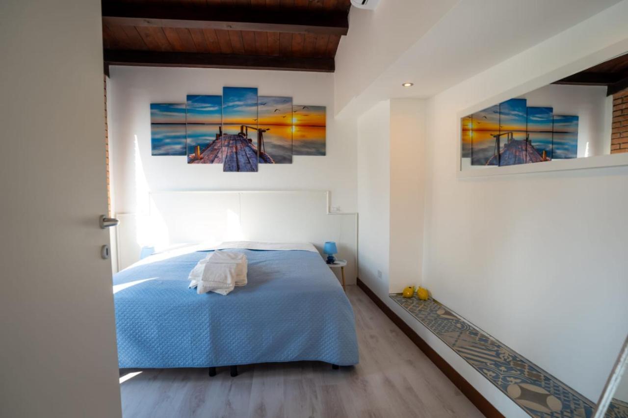 Sweet Apartments Peschiera del Garda Exterior photo